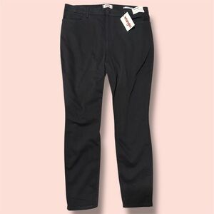 Women’s black pants size 18